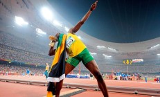 九游体育平台-弗拉霍维奇爆发破纪录之夜，比利亚雷亚尔坚韧逆转淘汰里昂