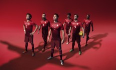 九游体育-独行侠险胜猛龙，欧文扛起全队，诠释孤胆英雄本色