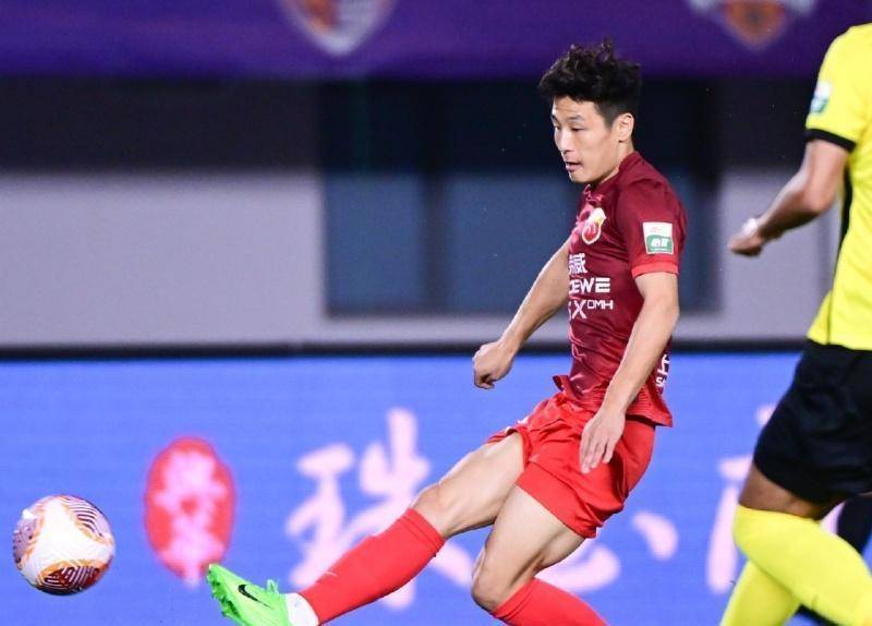 包含宿敌之间的对抗再次引爆球迷热情的词条