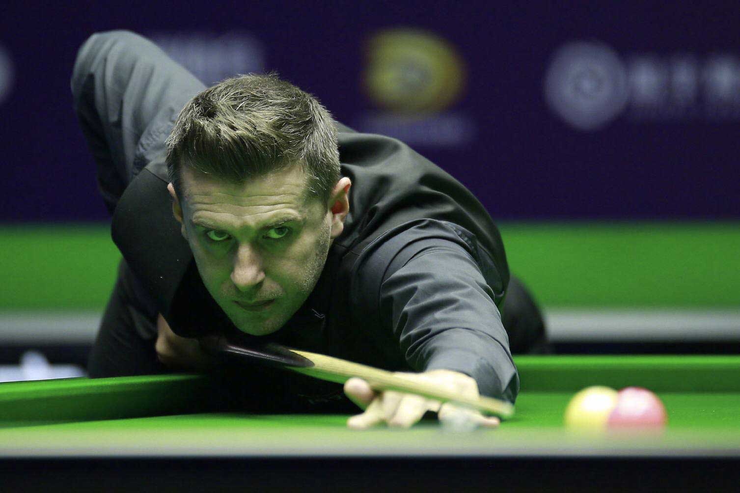 欧洲联赛关键战役上演，擂台强强对话势均力敌