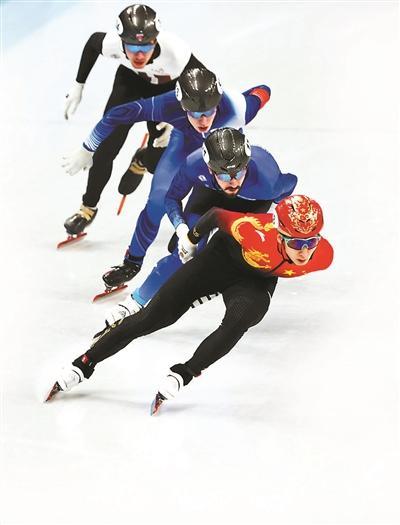 匈牙利国家队连胜欧洲预赛，赢得掌声