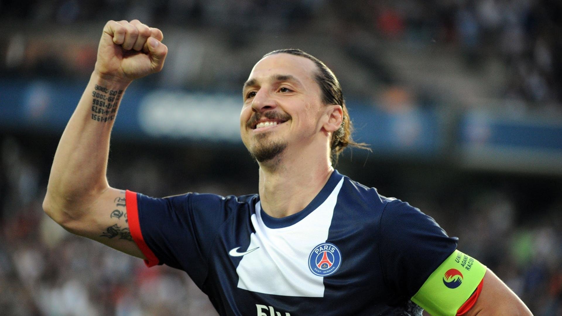 雷霆对阵独行侠，利拉德成为全场焦点，一场意外的英雄赞歌